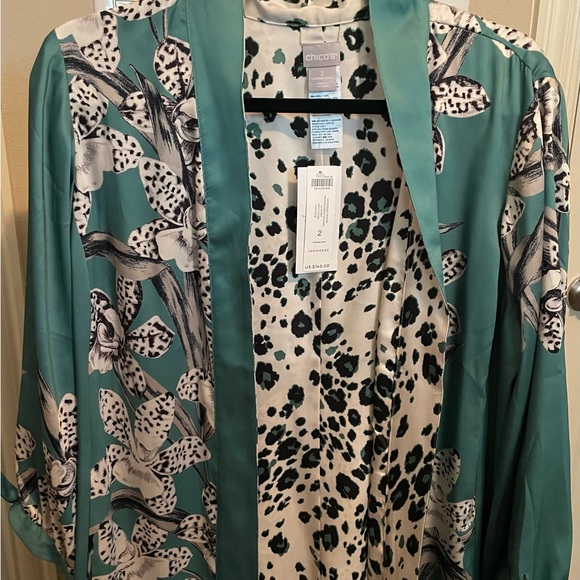 Chicos reversible duster in desert blooms and leopard - Picture 2 of 5